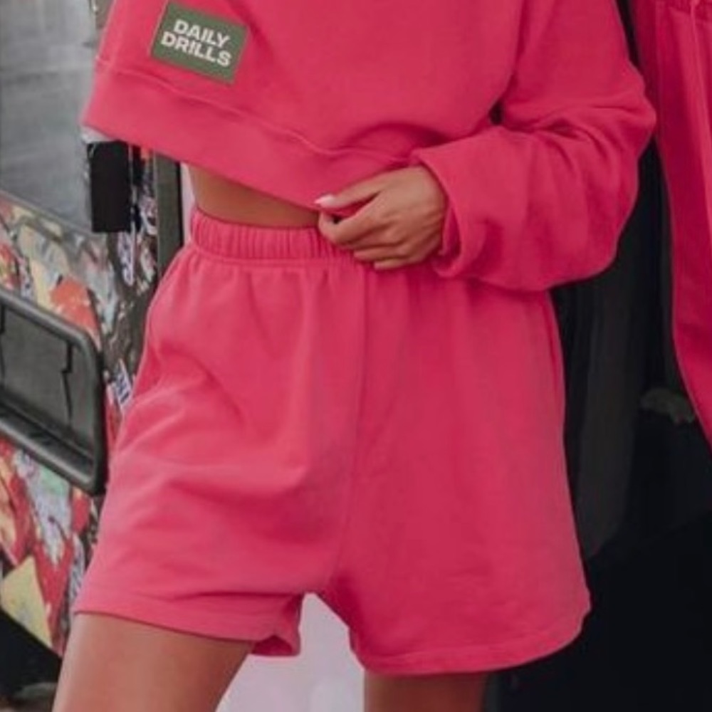 Daily Drills Women’s Sweat Shorts 💗❤️ Color: Punch - Size: XS/S